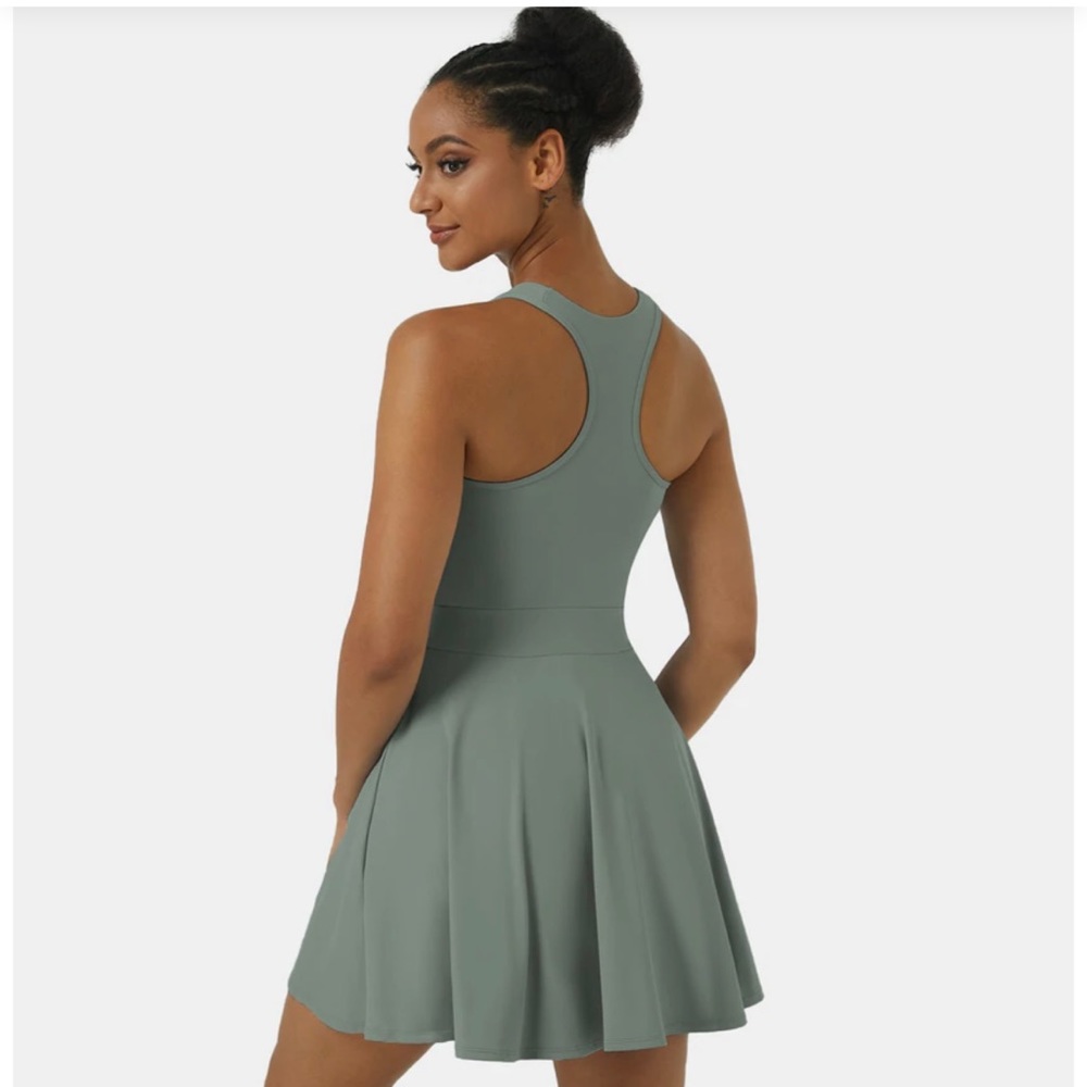Halara Dress -Everyday Activity Dress-New Classic-No Liner Shorts